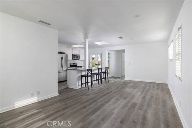 Newport Beach, CA 92663,524 Tustin AVE