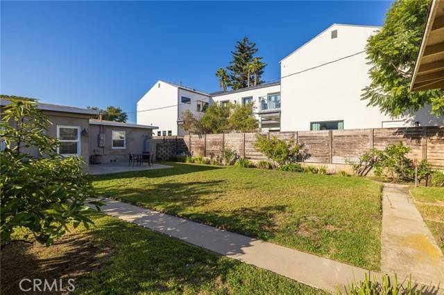 Newport Beach, CA 92663,524 Tustin AVE