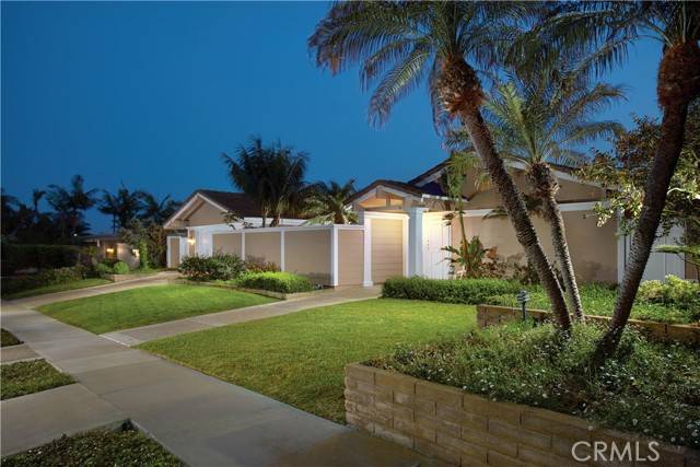 Corona Del Mar, CA 92625,2821 Ebbtide RD