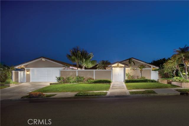 Corona Del Mar, CA 92625,2821 Ebbtide RD