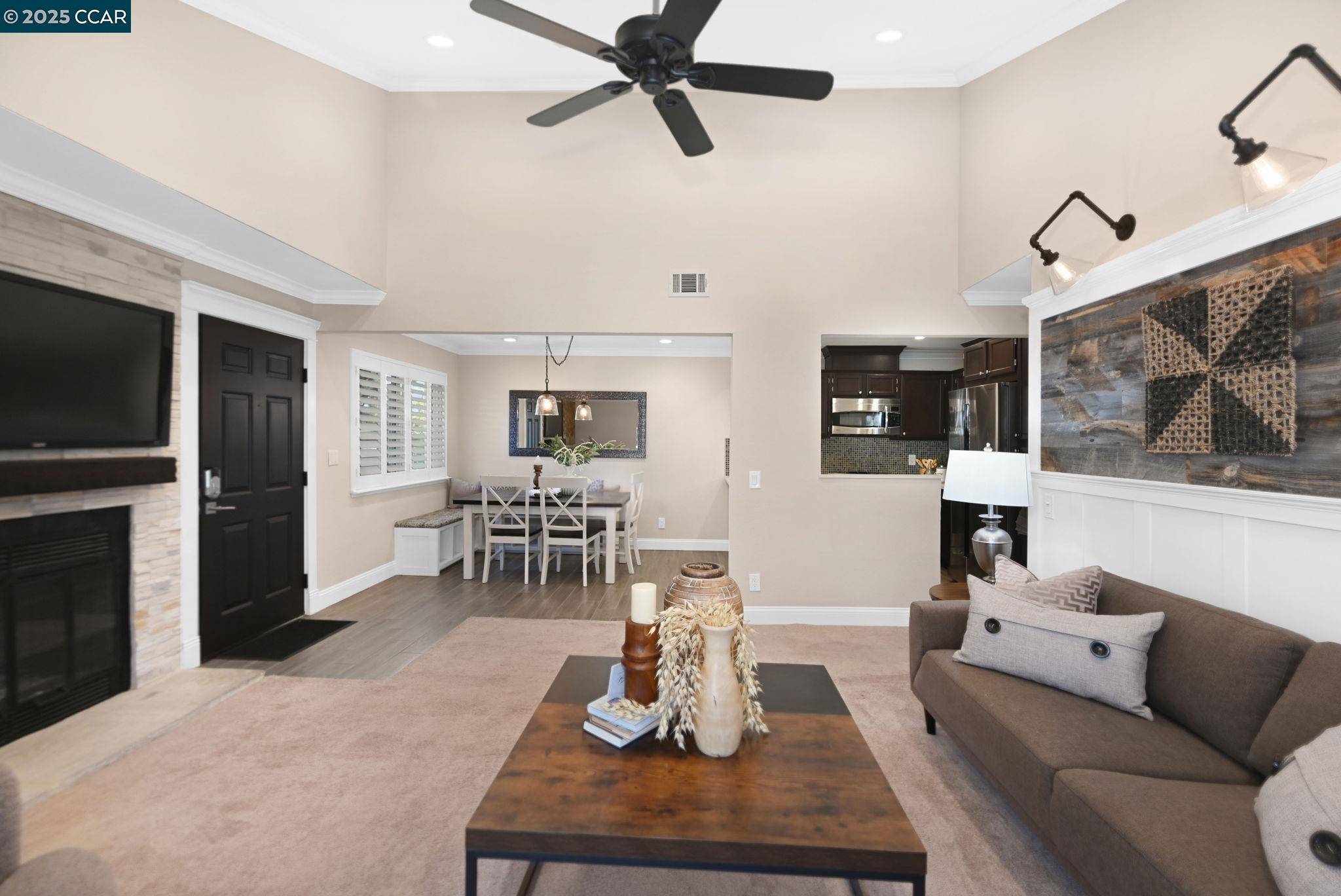 San Ramon, CA 94583,202 Compton Circle D