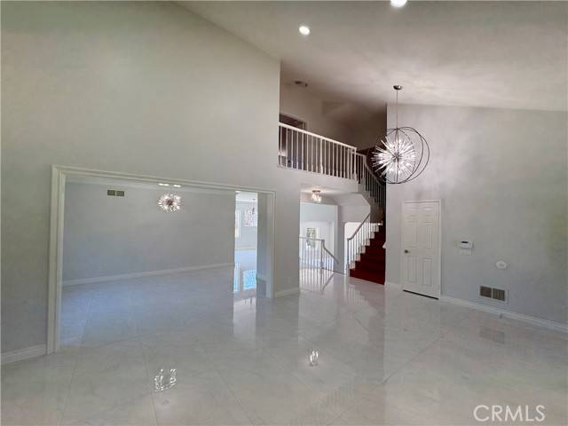 Granada Hills, CA 91344,17372 Sunset Ridge CIR