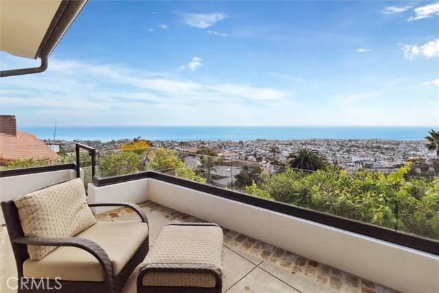 San Clemente, CA 92672,413 E Avenida Cordoba