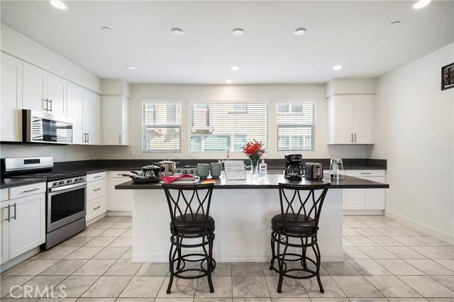 La Habra, CA 90631,1807 Alta ST