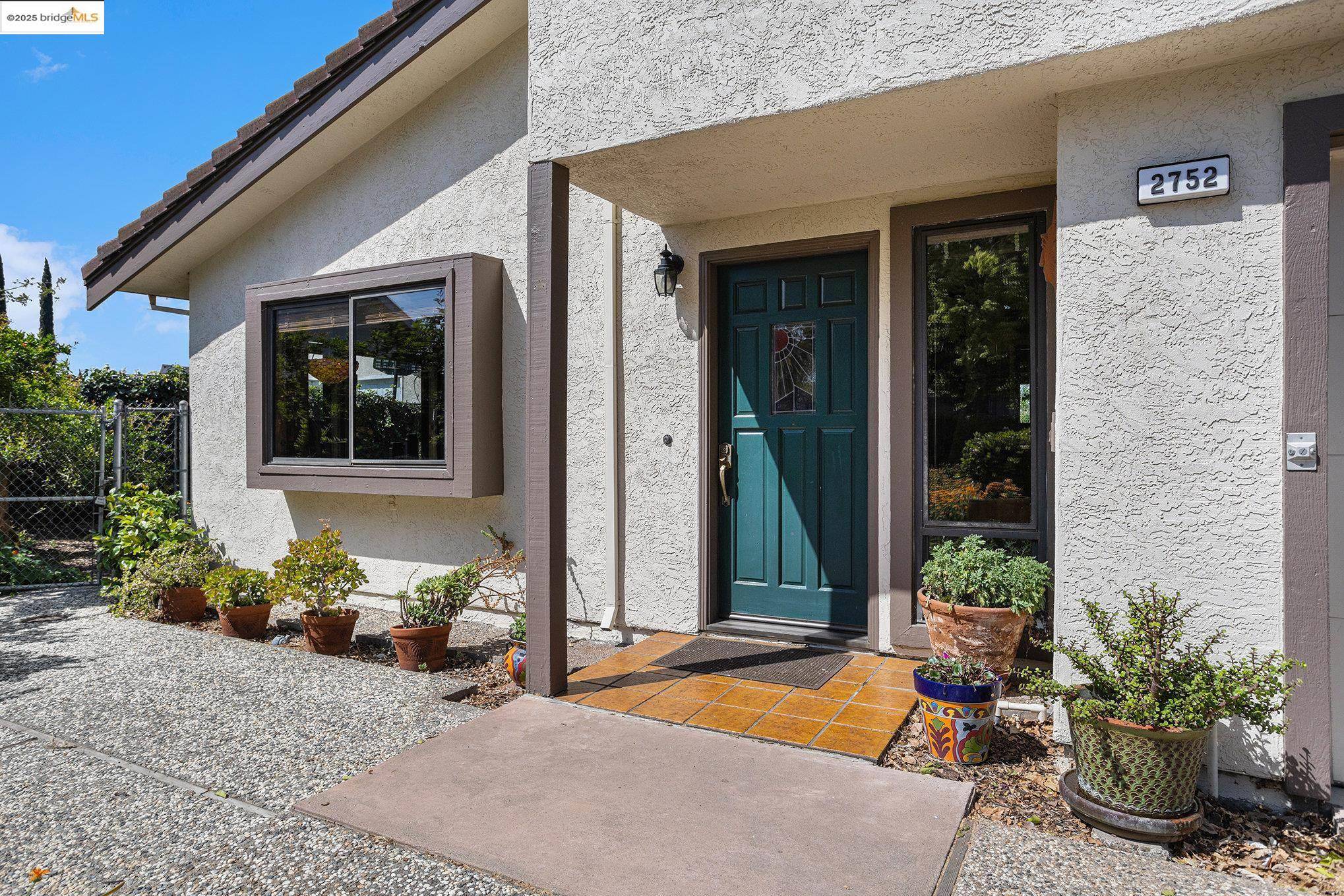 Antioch, CA 94509,2752 Minta Ln