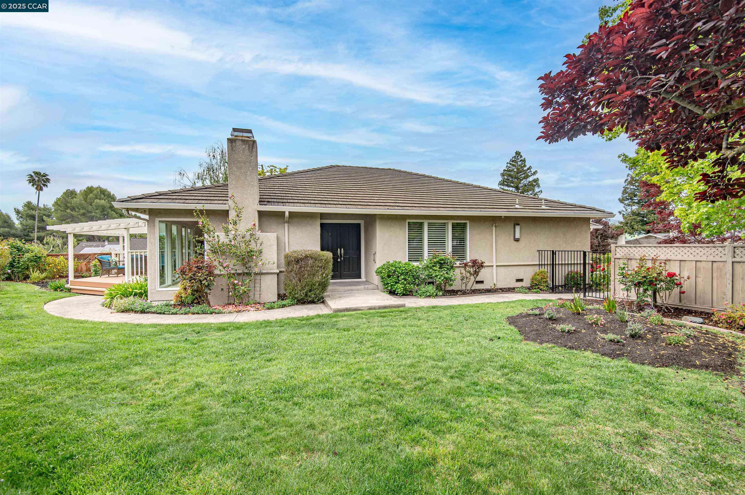 Danville, CA 94526,621 Los Robles Ct