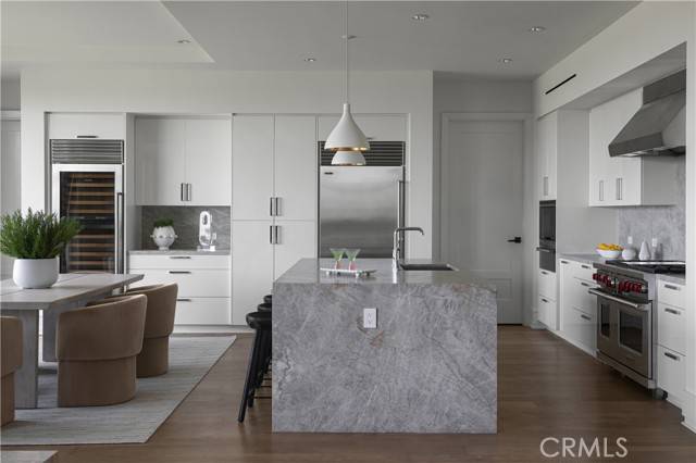 Newport Beach, CA 92660,1315 Santa Barbara DR