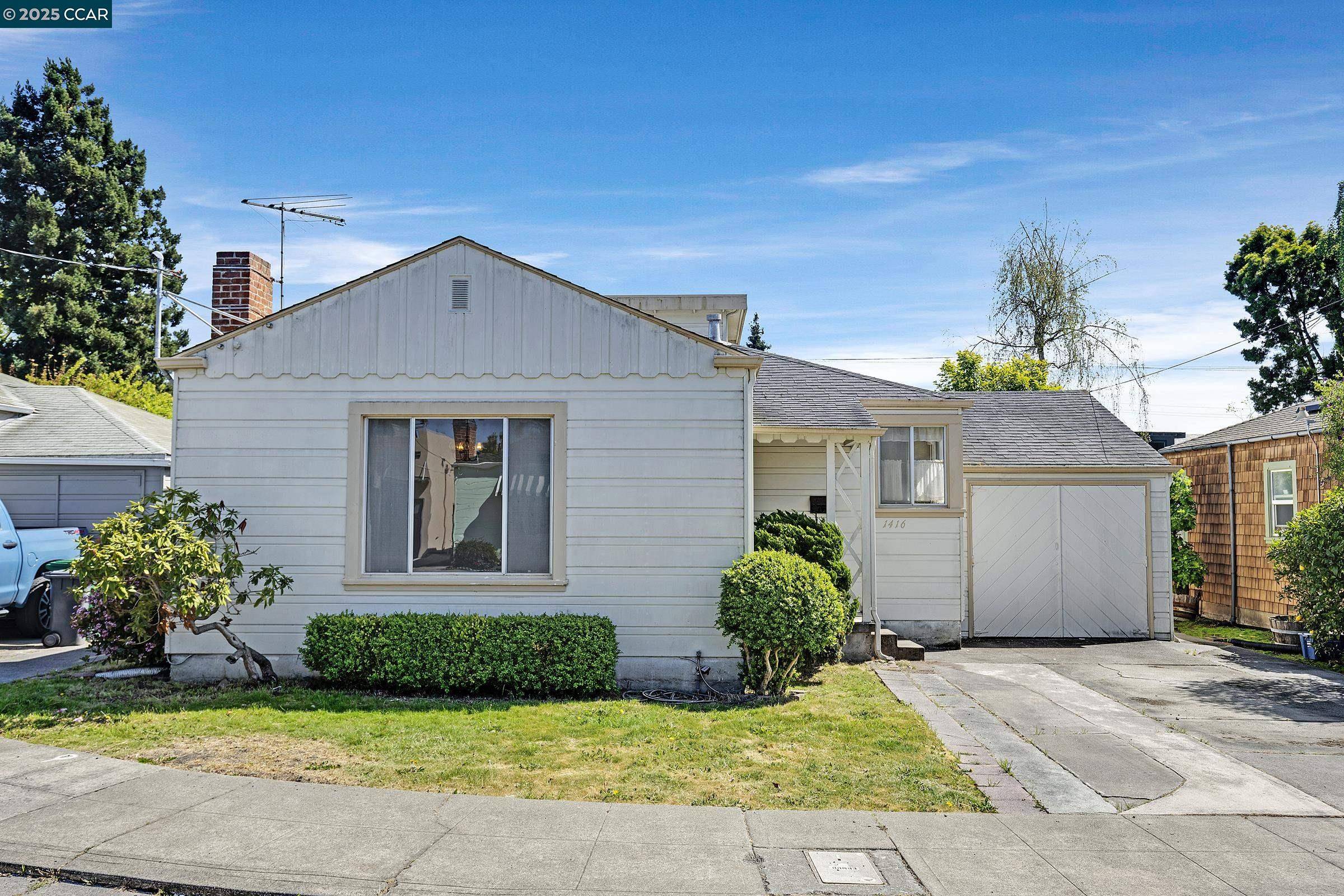 Berkeley, CA 94702,1416 Acroft Ct