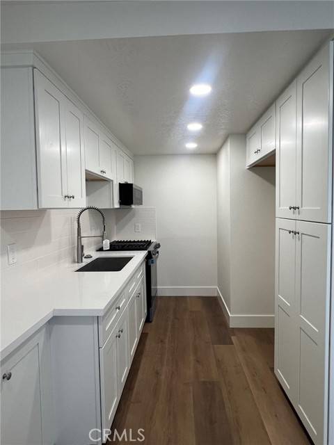 Santa Ana, CA 92704,1400 W Warner AVE 60