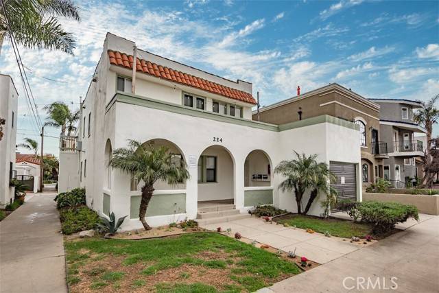 Long Beach, CA 90803,224 Pomona AVE