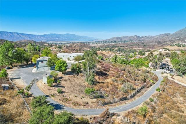 Wildomar, CA 92595,24301 Oak Circle DR