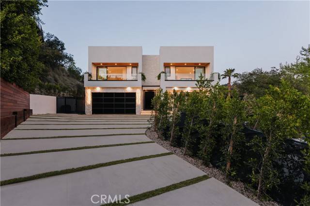 Los Angeles, CA 90046,2608 Zorada DR