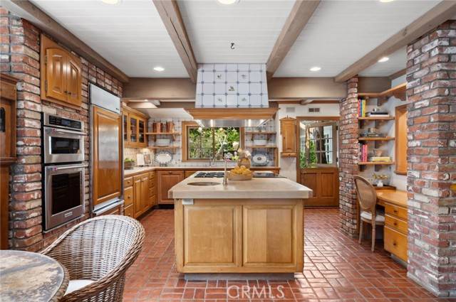 Newport Beach, CA 92663,133 Via Venezia