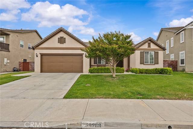 Murrieta, CA 92563,39268 Half Moon CIR