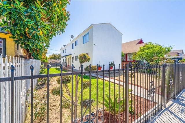 Los Angeles, CA 90037,346 W 41st ST