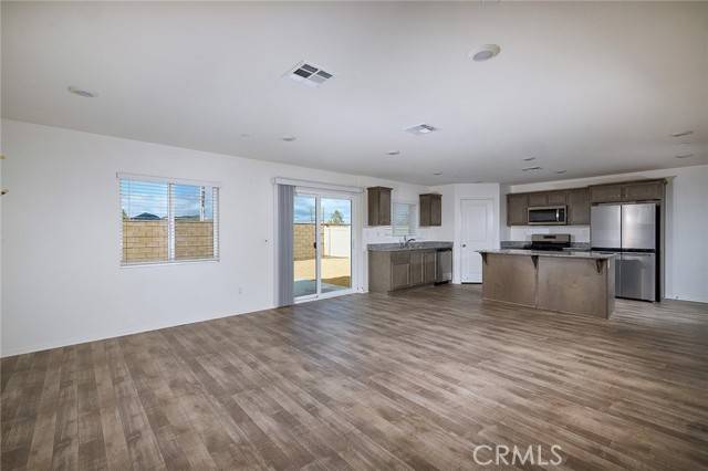 Winchester, CA 92596,30598 Dart CT