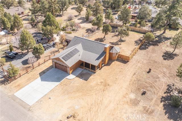 Sugarloaf, CA 92386,223 Dixie Lee Lane LN