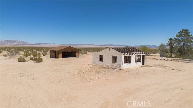 Landers, CA 92285,60776 Adele AVE