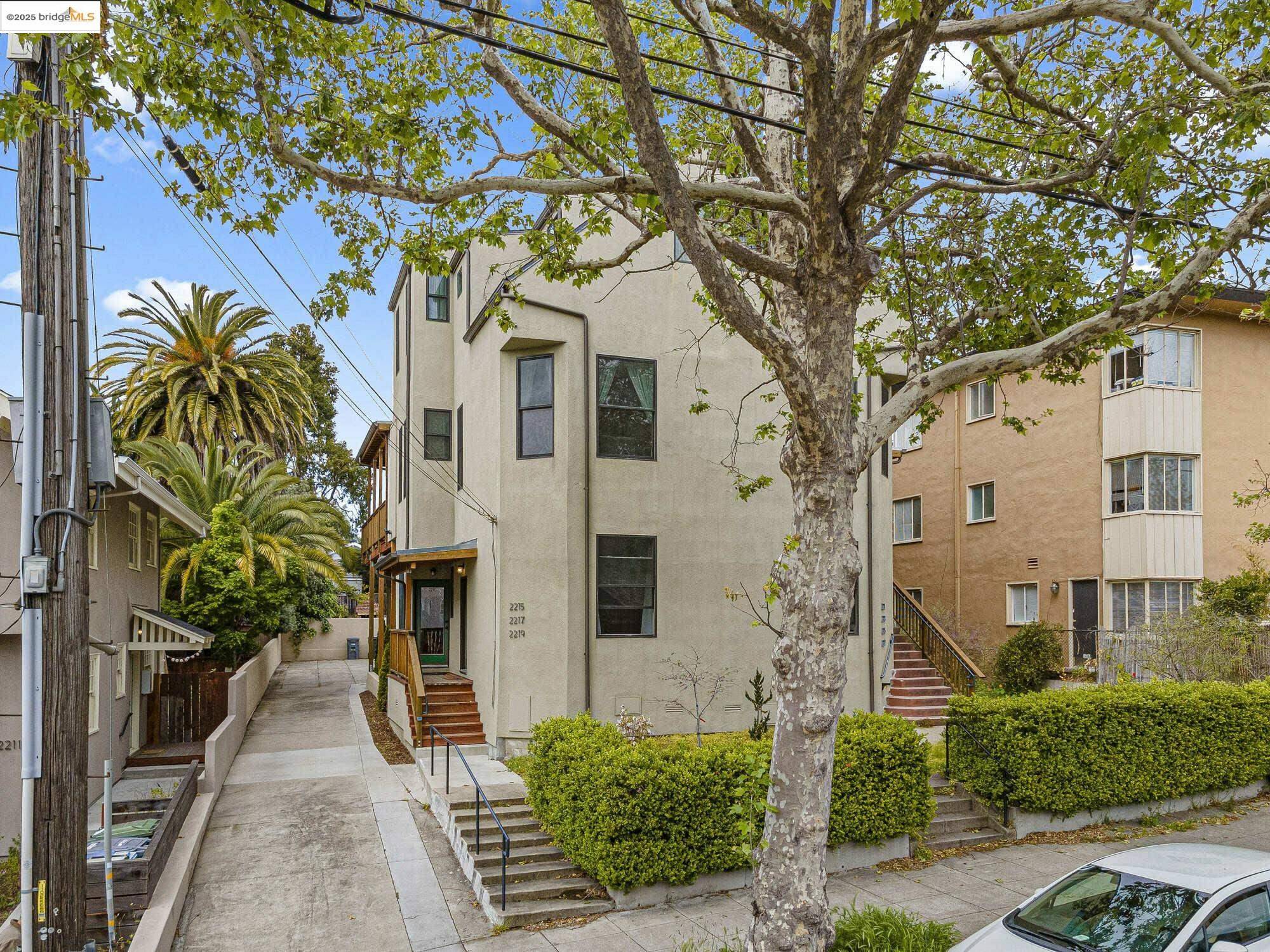 Berkeley, CA 94709,2215 Cedar St