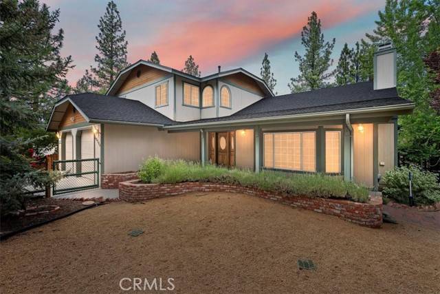 Big Bear Lake, CA 92315,42784 Edelweiss DR