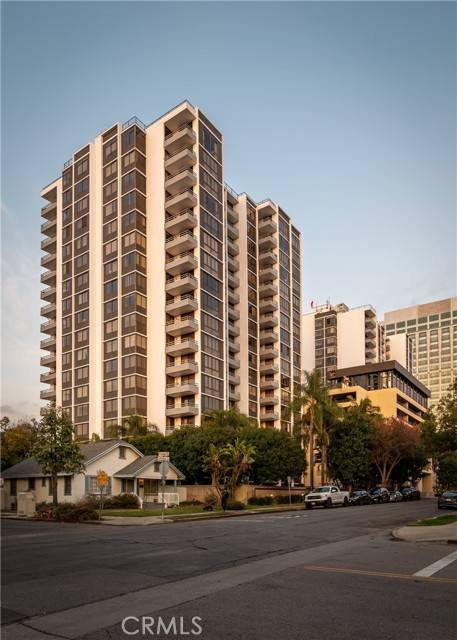 Glendale, CA 91203,345 Pioneer DR 1705
