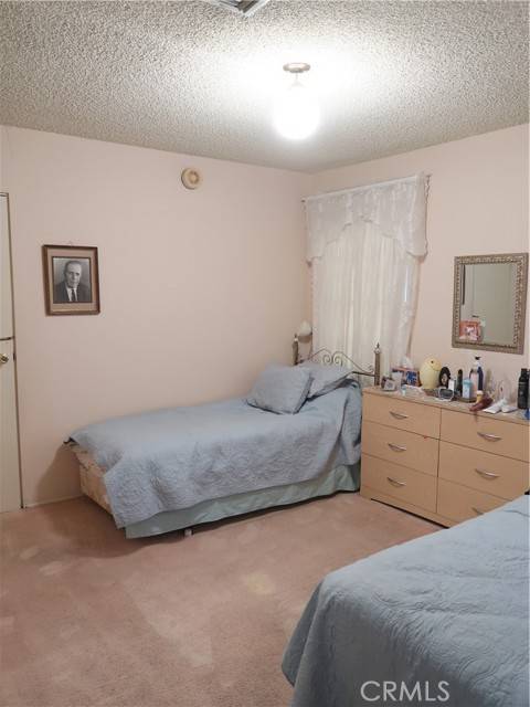 Reseda, CA 91335,6954 Balcom AVE