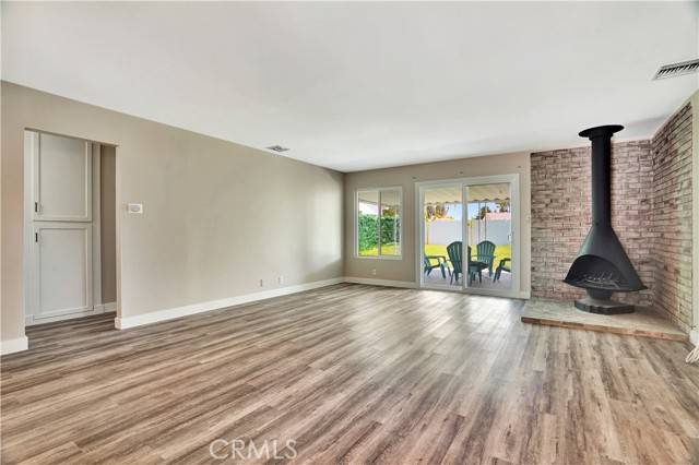 West Hills, CA 91304,8110 Maynard AVE