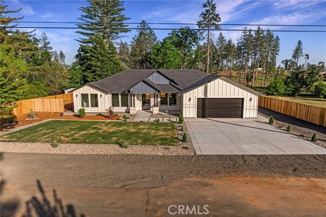 Paradise, CA 95969,8462 Montna DR