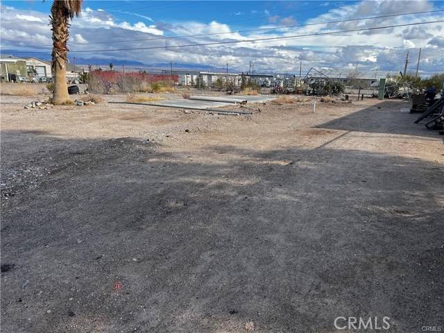 Needles, CA 92363,1221 Riverview LN