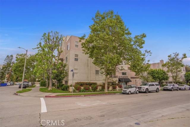 North Hollywood, CA 91601,11230 Peach Grove ST 206