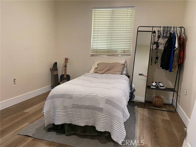 Fallbrook, CA 92028,522 S Pico AVE