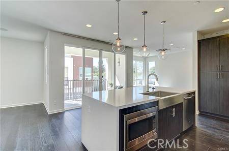 Costa Mesa, CA 92627,826 Brickyard LN