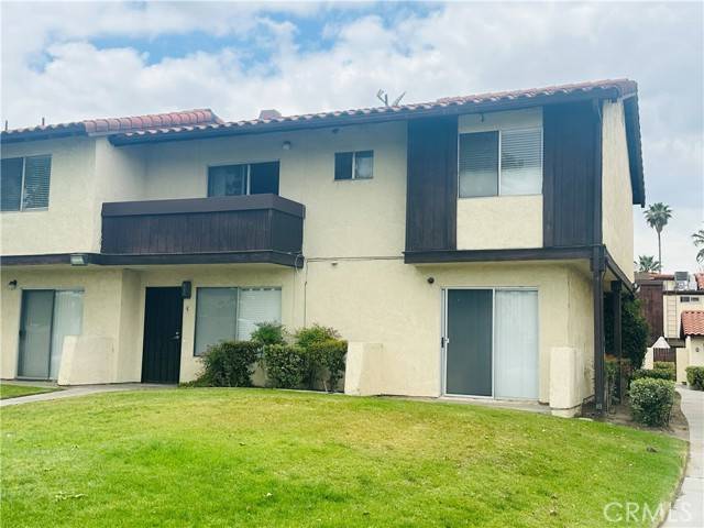 Colton, CA 92324,1097 Santo Antonio DR 5