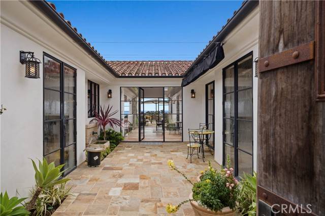 Corona Del Mar, CA 92625,444 De Sola