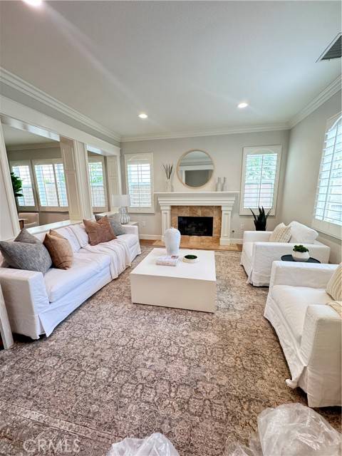 Irvine, CA 92602,9 Whitford