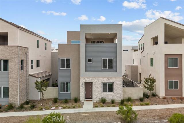 Stevenson Ranch, CA 91381,27144 Skyland WAY