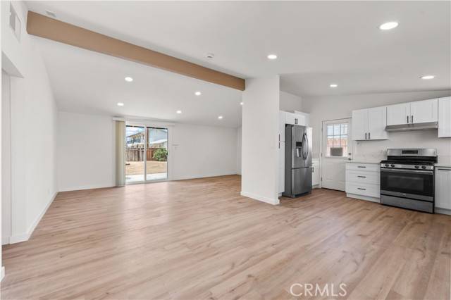 Mojave, CA 93501,15593 M ST