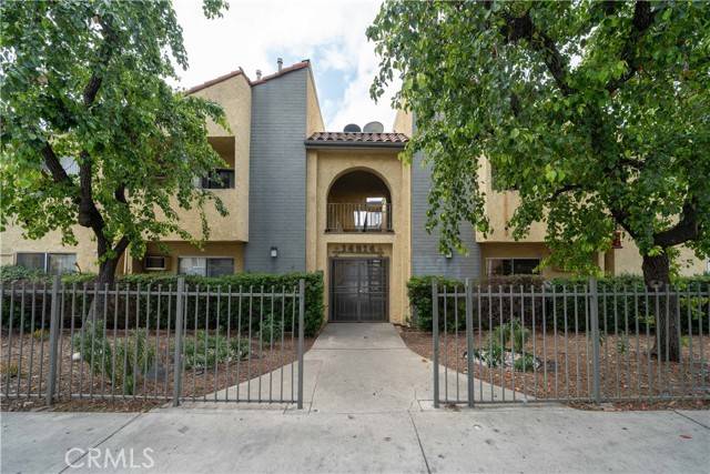 Van Nuys, CA 91411,14814 Erwin ST