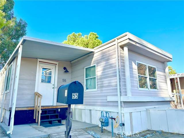 Morongo Valley, CA 92256,51063 29 Palms HWY 55