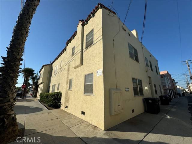 Long Beach, CA 90803,102 Argonne AVE