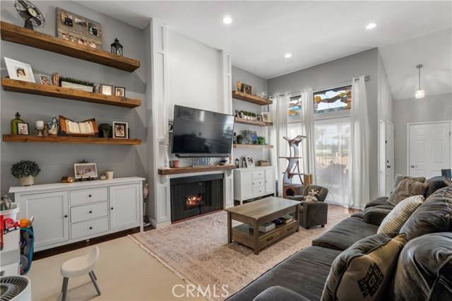Fullerton, CA 92831,2956 Haddonfield LOOP