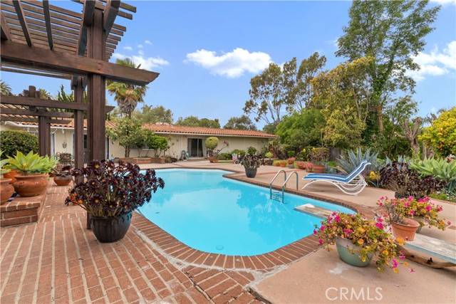Palos Verdes Estates, CA 90274,2457 Via Sonoma