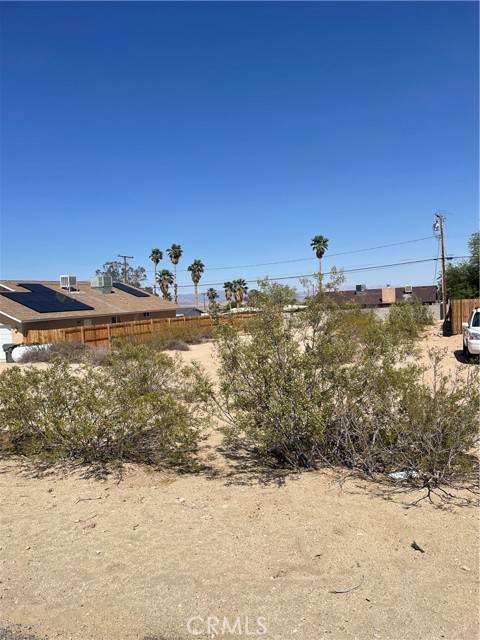 Twentynine Palms, CA 92277,33 Encelia AVE