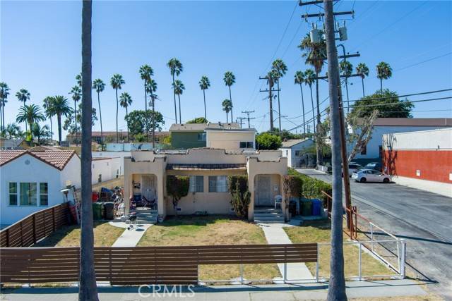 Los Angeles, CA 90043,5419 S Harcourt AVE