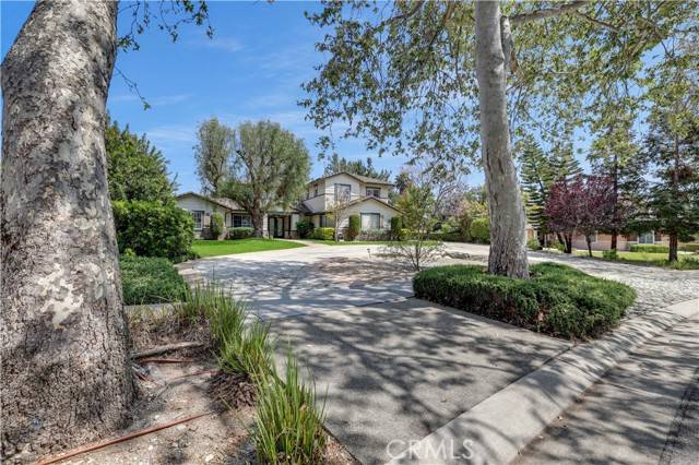 Claremont, CA 91711,1050 Fuller DR