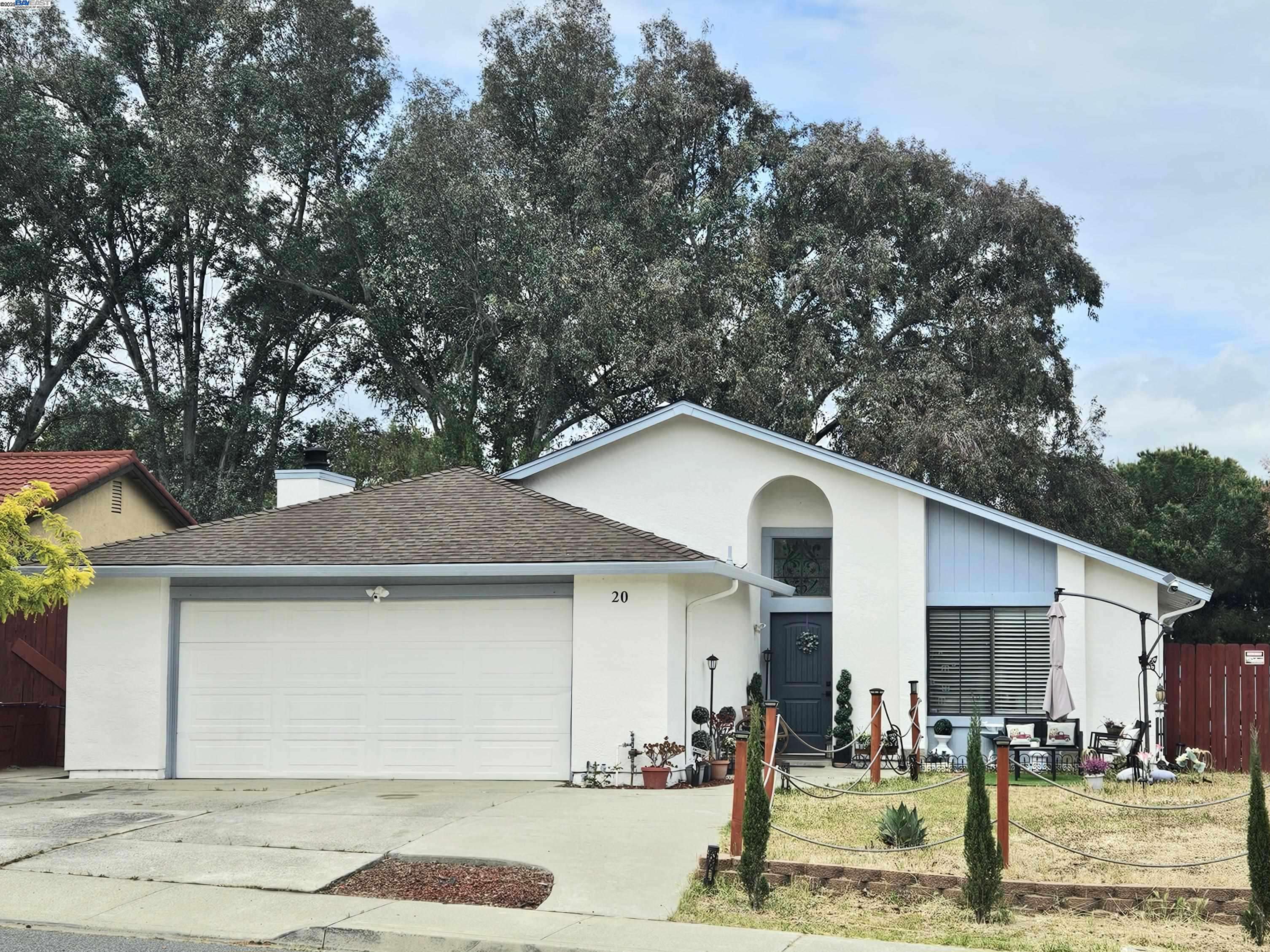 Antioch, CA 94509,20 Dunes WAY