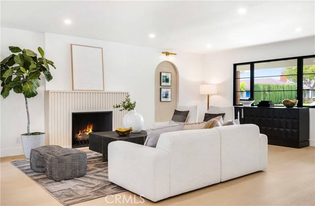 Tustin, CA 92780,14711 Mimosa LN