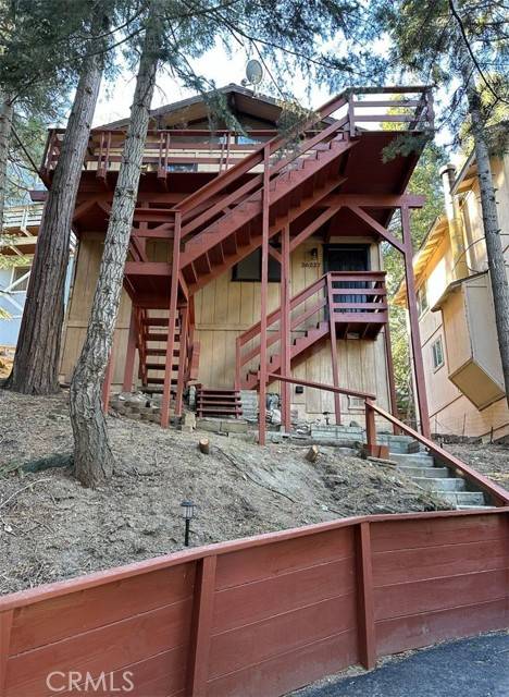 Twin Peaks, CA 92391,26227 Lake Forest DR