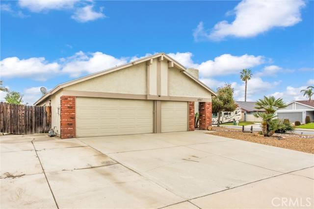 Highland, CA 92346,6967 Mountain AVE