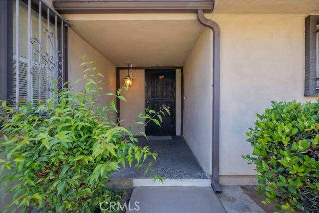 Alhambra, CA 91801,999 E Valley BLD 44